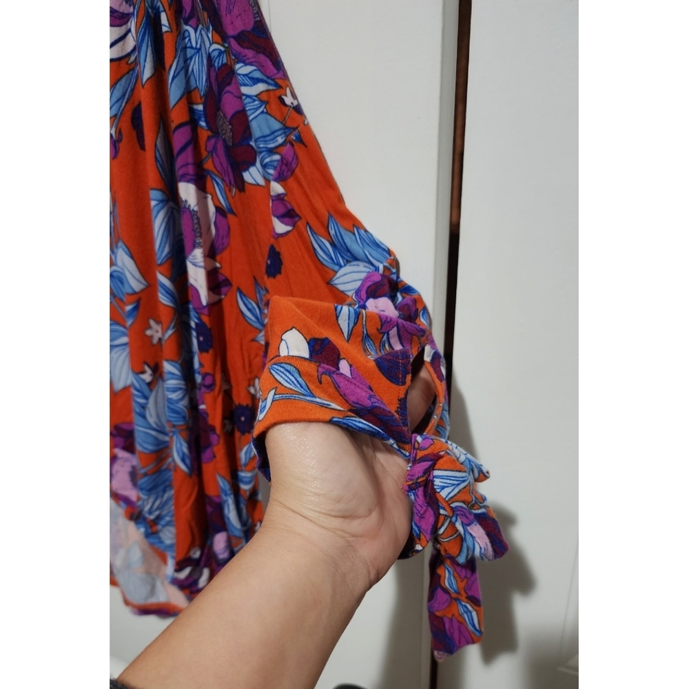 Free People Festive orange combo keeping on floral top large shirt blouse - Picture 5 of 5